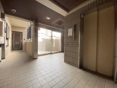ロビー