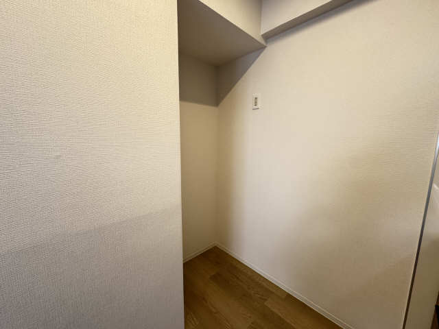 冷蔵庫置き場
