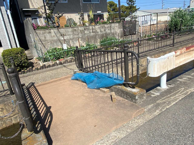ごみ置き場