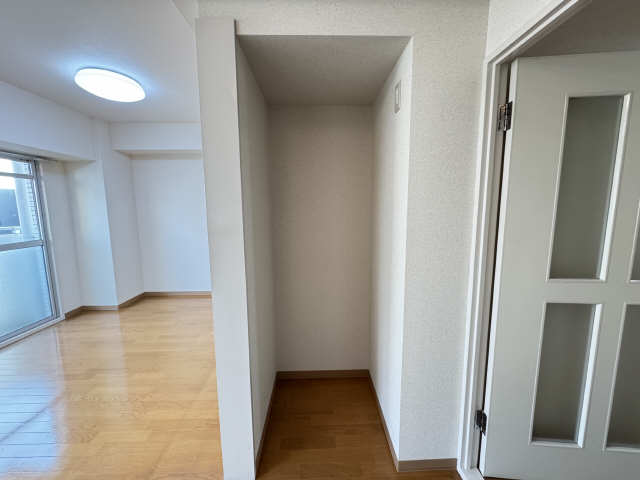 冷蔵庫置き場