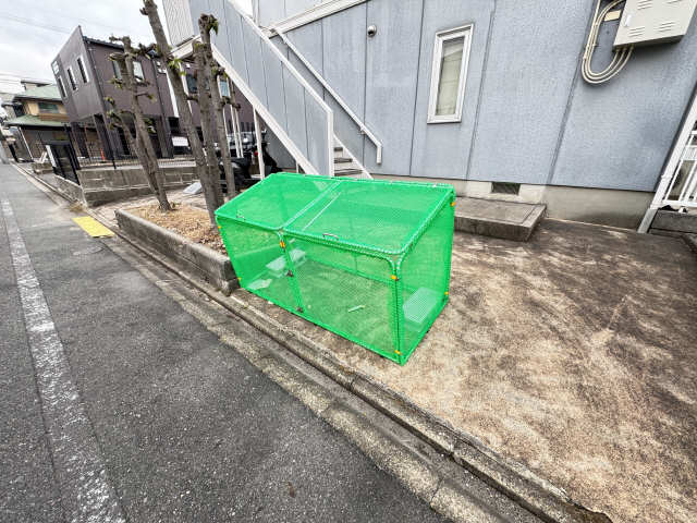 ゴミ捨て場