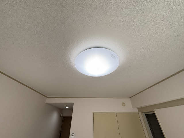 LED照明洋間