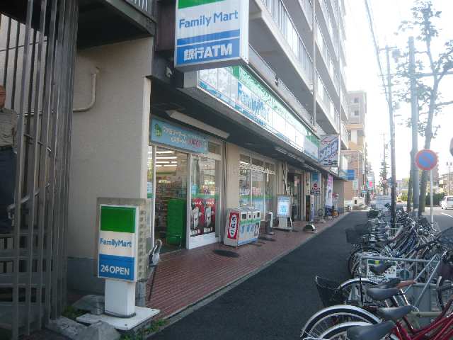 コンビニ