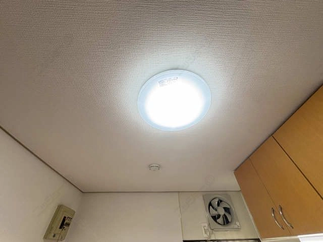 LED照明キッチン