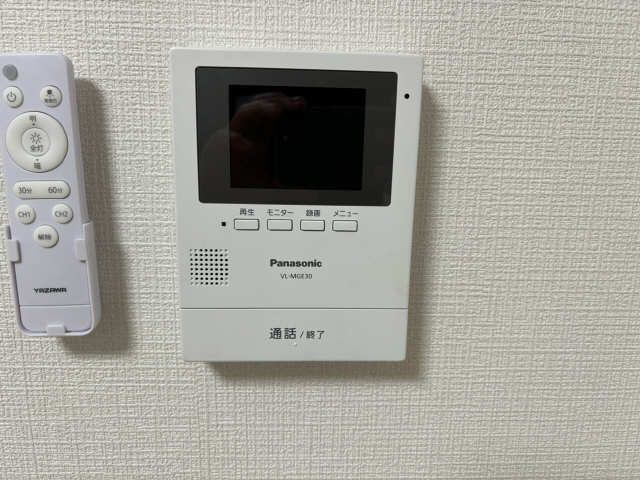 モニター付きインターホン