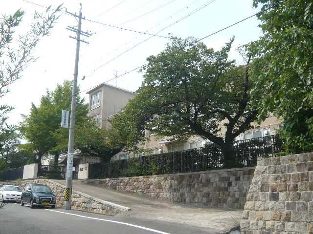 フラッツ本城 1階 笠寺小学校