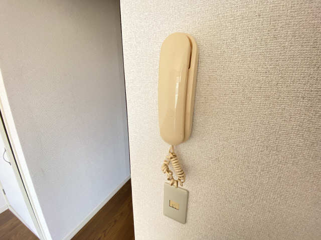 インターホン