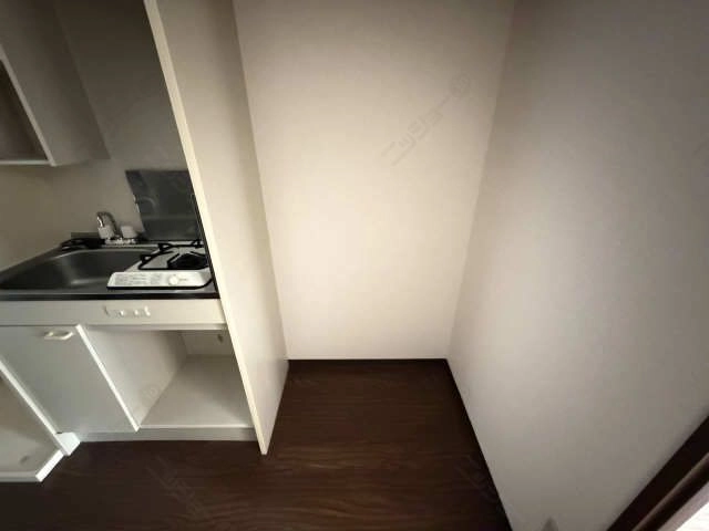 冷蔵庫置き場