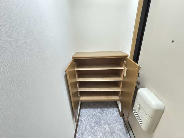 シューズボックス