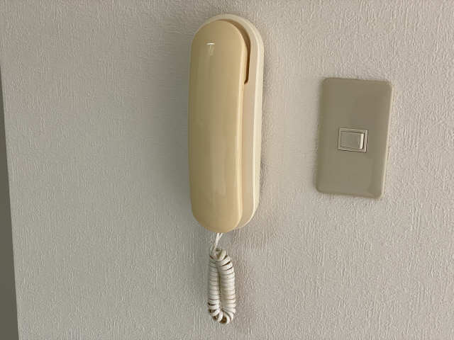 インターホン
