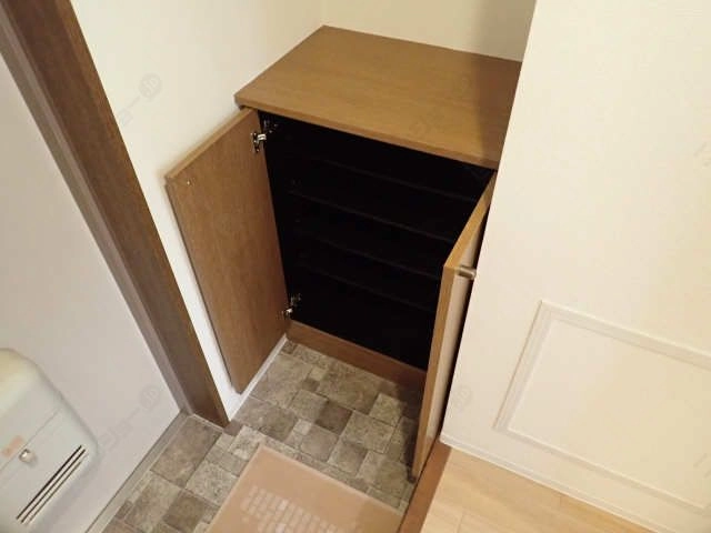 シューズボックス