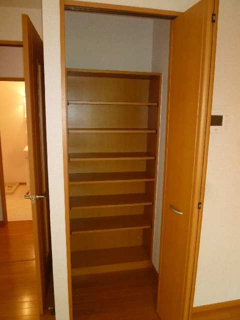 リビング収納