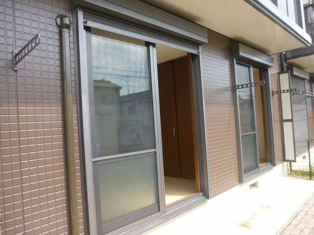 シャッター雨戸