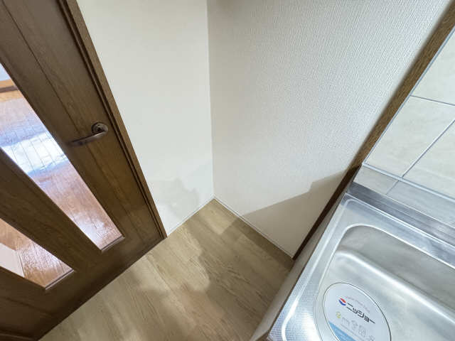 冷蔵庫置き場