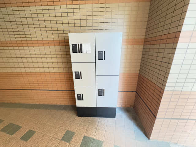 宅配ボックス