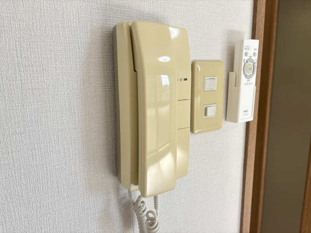 インターホン