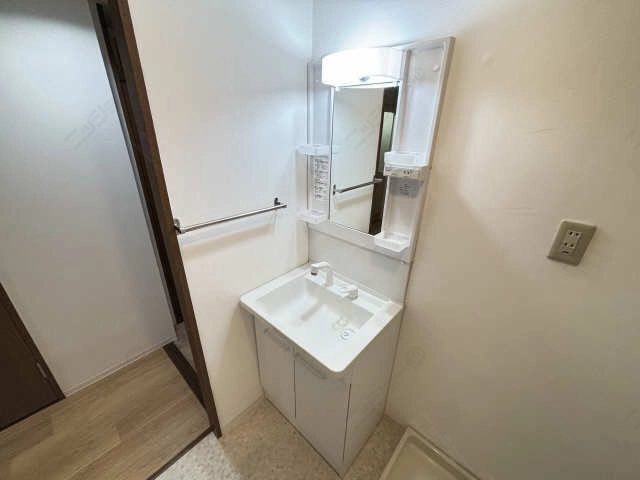 シャンプードレッサー