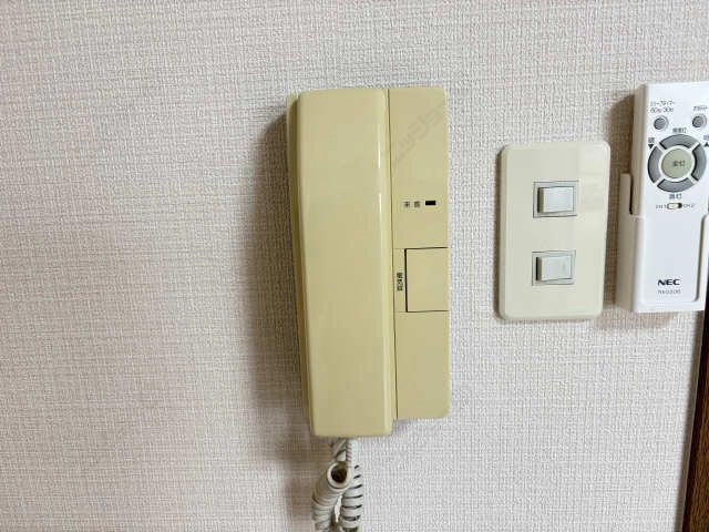 インターホン