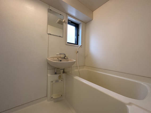 メゾンボヌール 2階 浴室