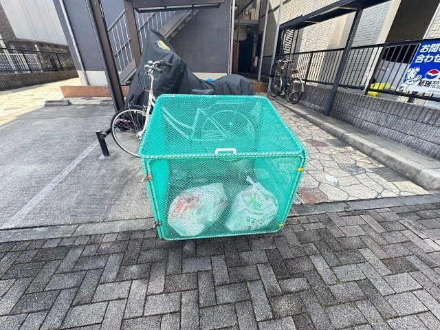 ゴミ捨て場