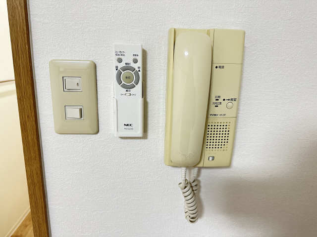 インターホン