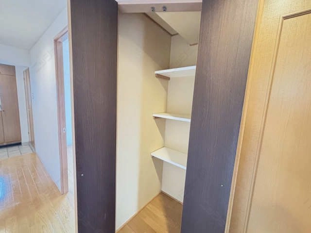 通収納通路