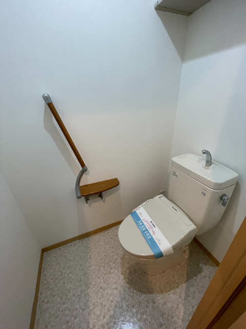コンフォール・アン 2階 WC