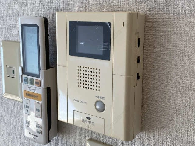 モニター付きインターホン
