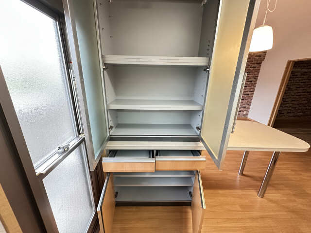 食器棚