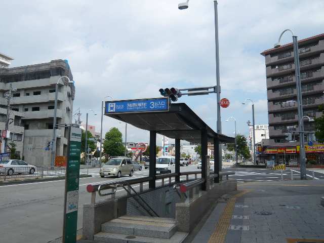 瑞穂運動場西駅周辺