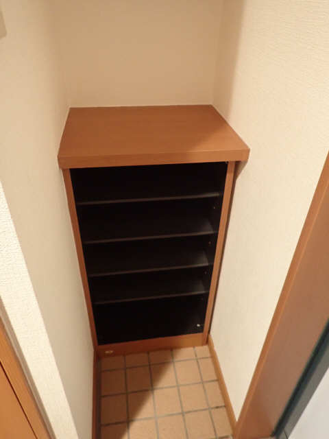 シューズボックス