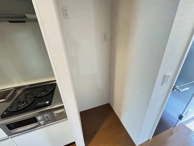 冷蔵庫置き場