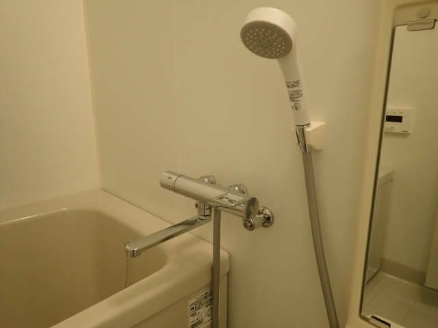 スカイシーⅢ 3階 シャワーヘッド＆サーミ水栓