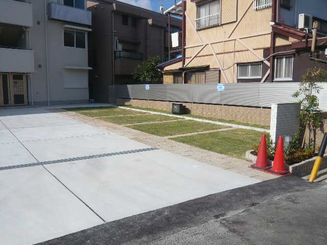 駐車場1