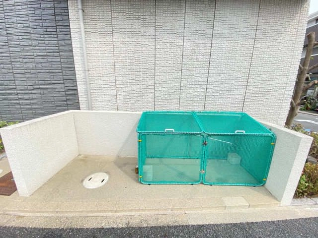 ゴミ捨て場