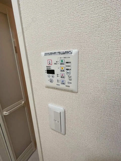 浴室乾燥機パネル