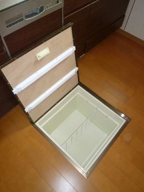 床下収納