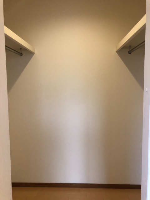 収納北洋間
