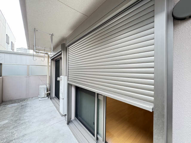 シャッター雨戸