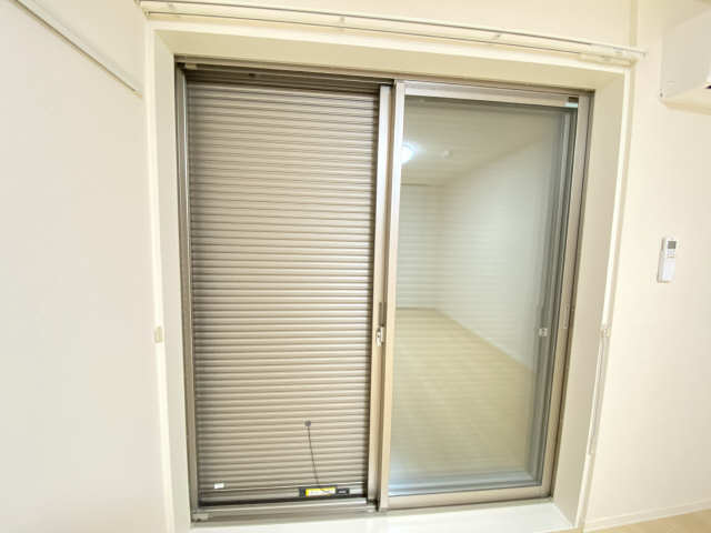 シャッター雨戸