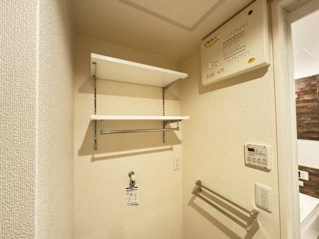 洗濯機置き場棚