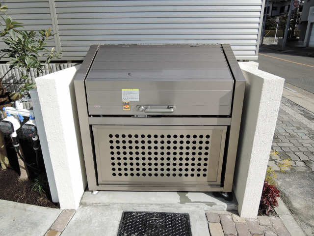 ごみ置場