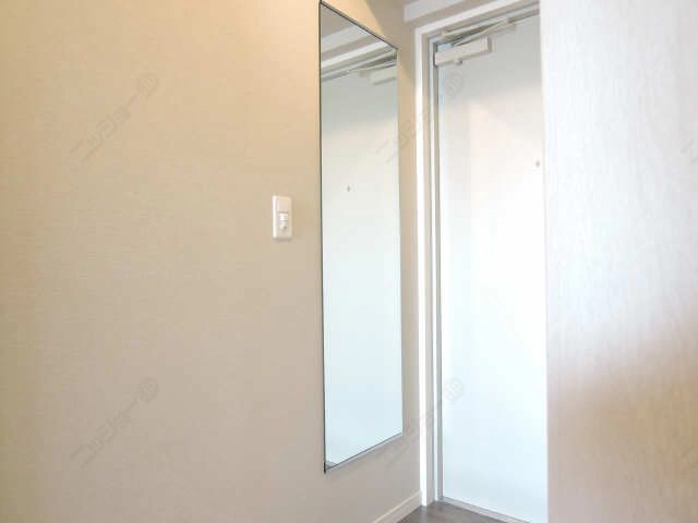 玄関鏡