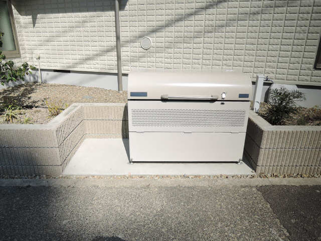 ごみ置場