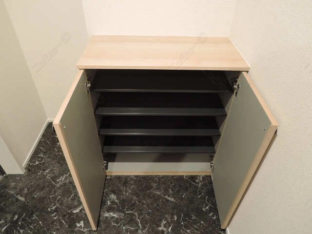 シューズＢＯＸ下段