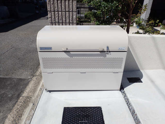 ごみ置場