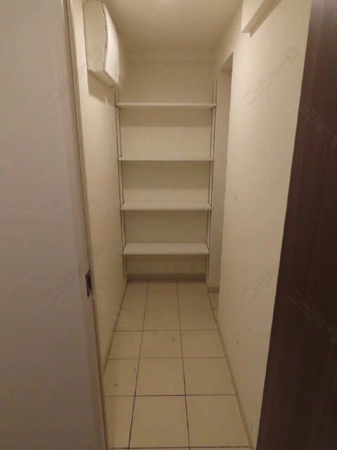 シューズクローク