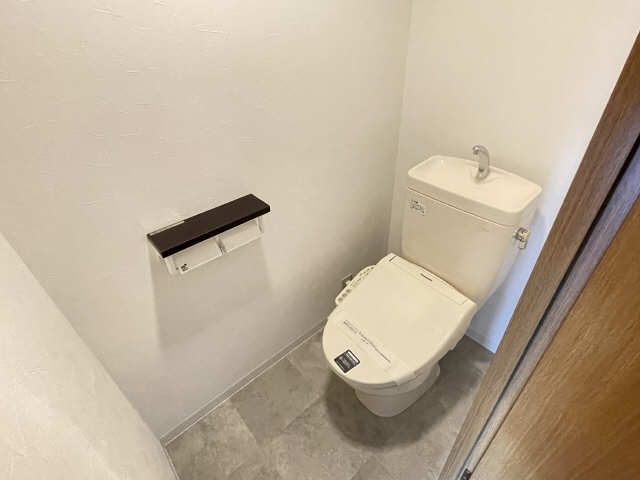 サンアレー瑞穂 2階 WC