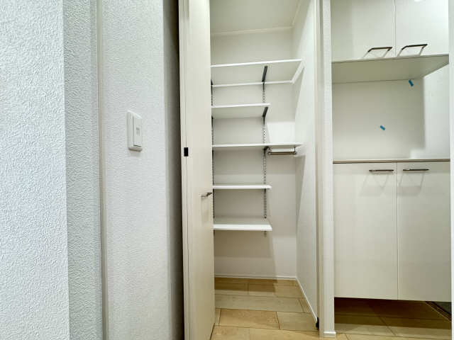 廊下収納