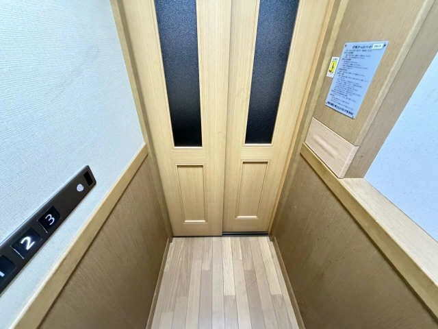 エレベーター